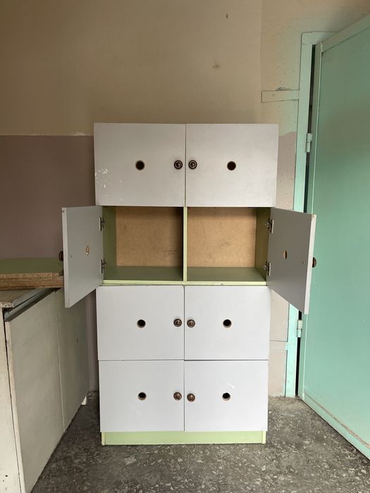 Shkaf sotiladi kelishamiz