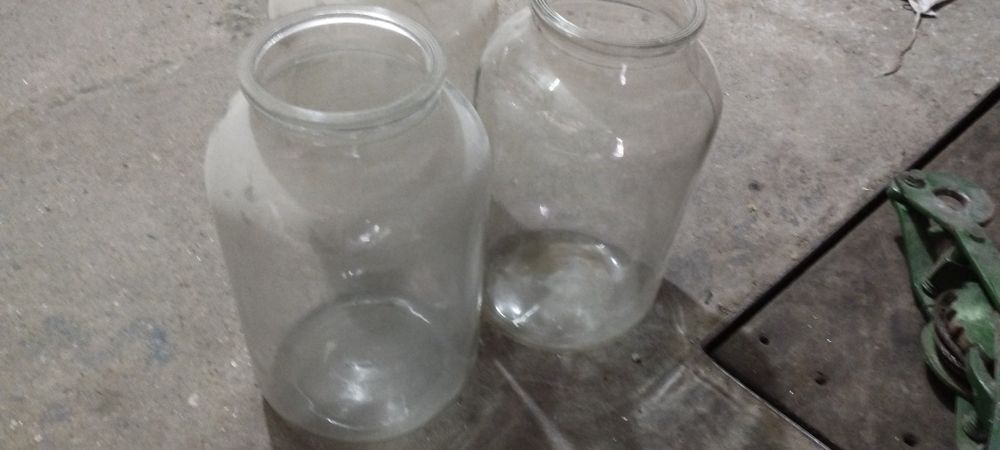 Продам банки 5л 7шт.