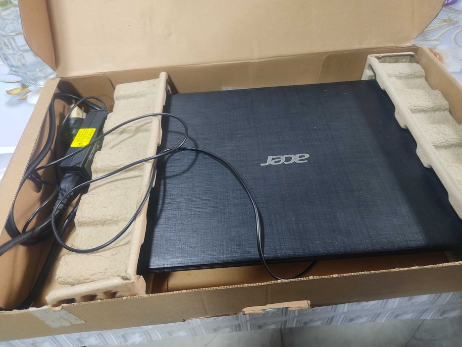 Ноутбук Aser Aspire