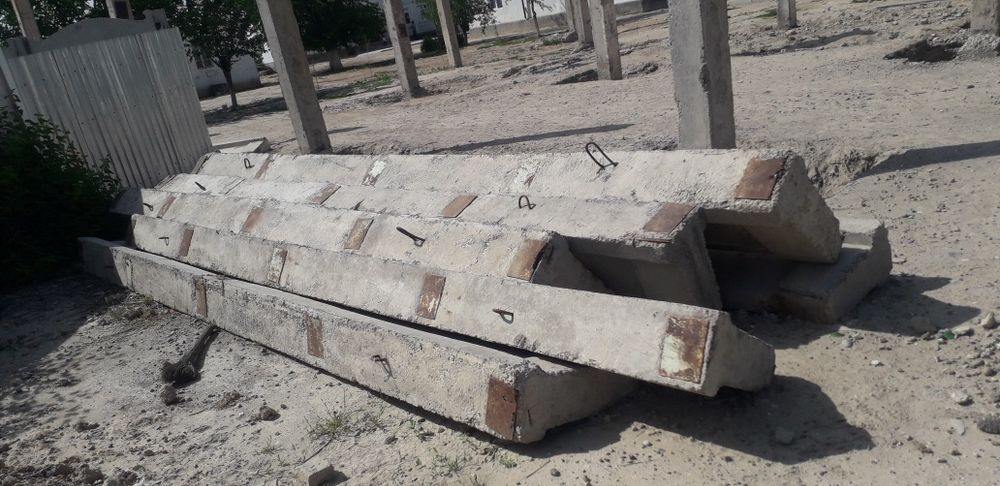 БЕТОН УСТУН СОТИЛАДИ 24 дона срочни сотилади