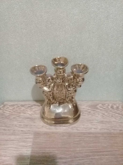 Продается подсвечник керамический