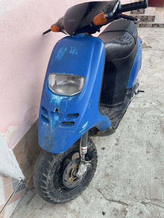 Scuter piaggio typhon 80cm