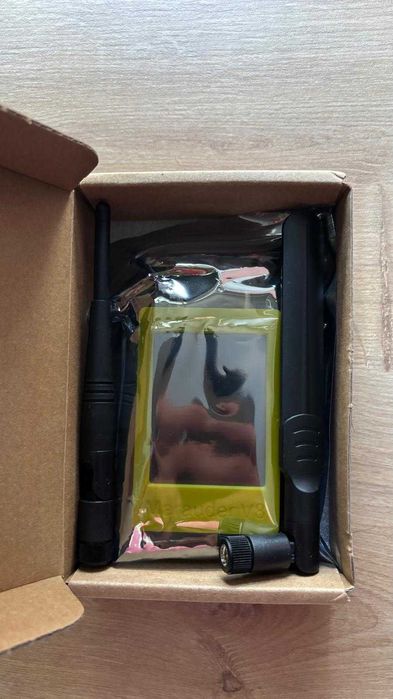 Device Hacking Pentesting ESP32-C5 WiFi Marauder V8 cu Ecran Tactil 2.8" – Dual Band Wi-Fi 2.4 GHz / 5 GHz, Bluetooth, GPS