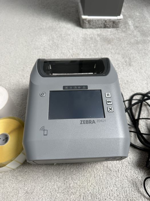 Imprimanta Zebra Thermal Transfer Printer (74/300M) ZD621