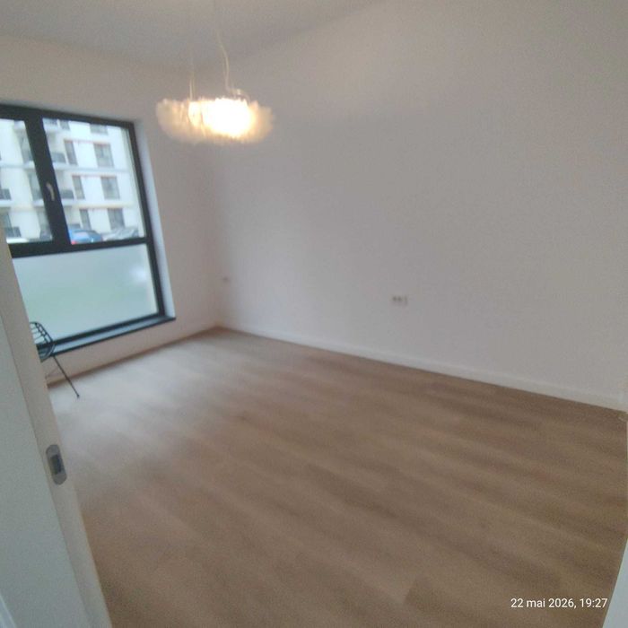 Ap 2 camere la parter in Exigent Plaza Faza 5, ideal pt. activități comerciale, dar si pt. locuit