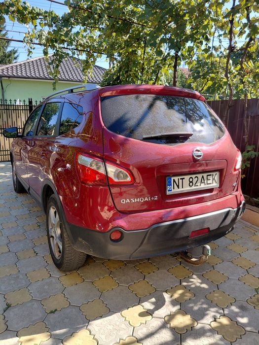 Nissan Qashqai+2  2.0 dci