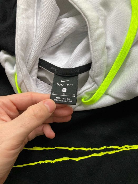 Найк Nike Dri Fit мъжки суитчър суичър размер XL