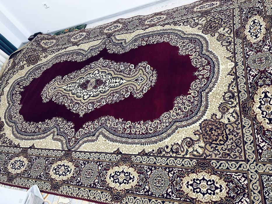 Кілемдер мен коврик