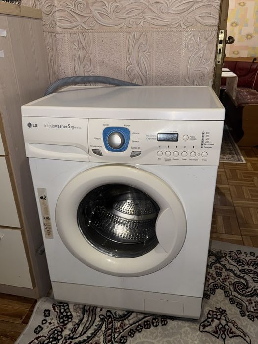Продам стиральную машину