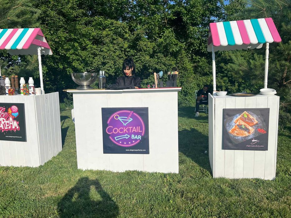 Cocktail bar și tort de shot