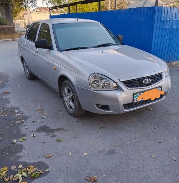 Продам PRiORA 2013 год