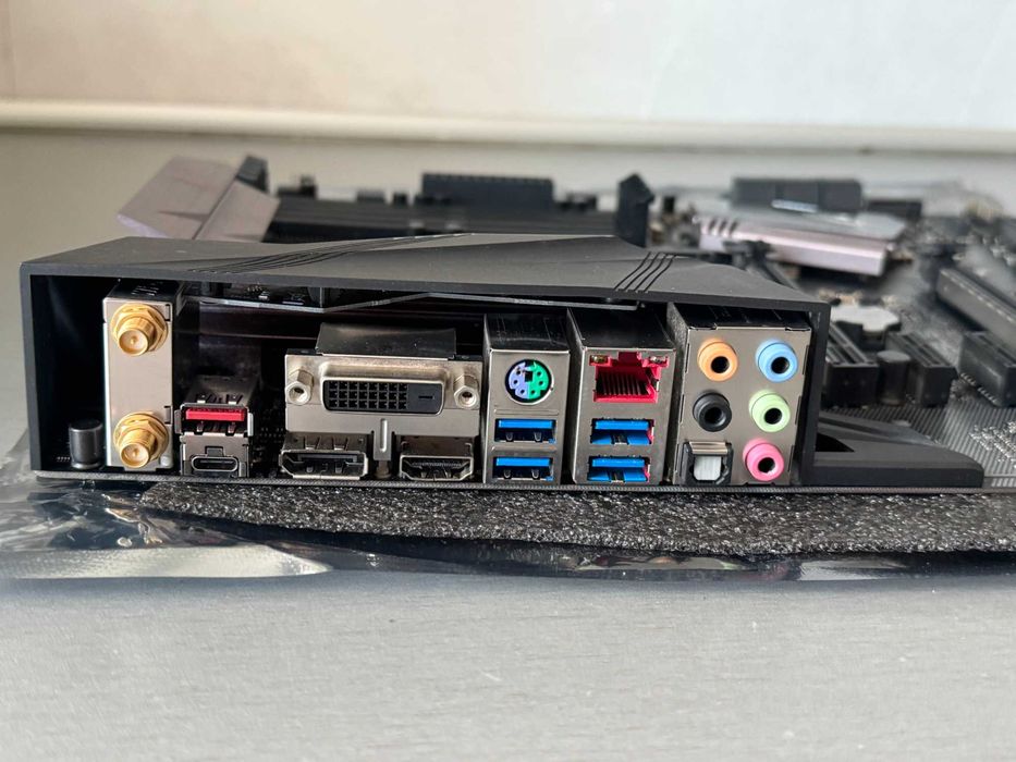Placa de baza ASUS STRIX-Z270E-GAMING, Socket 1151