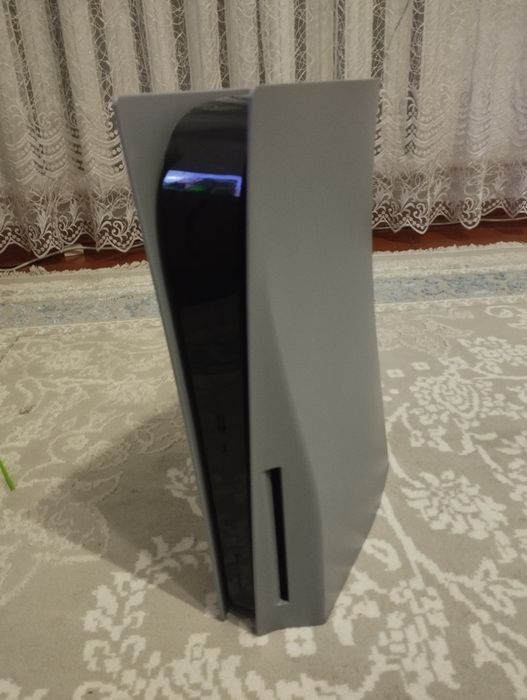 Продам Sony playstation 5