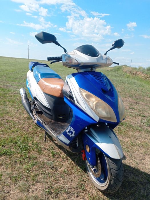 Продам Скутер 82 cm²