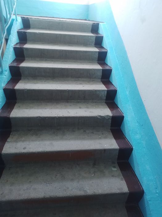 Уборка подъездов