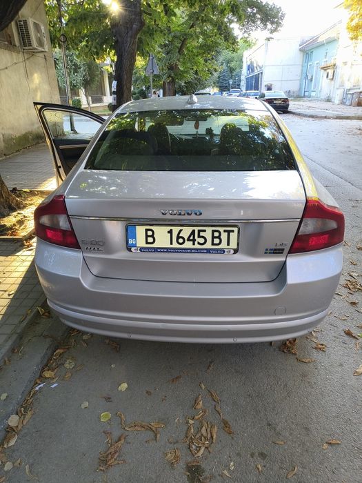 Продава се Волво S80/2.4/D5 -185 k2007