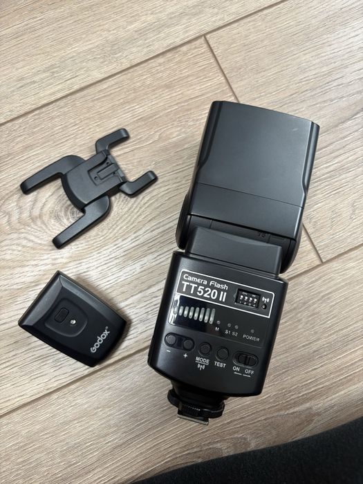 Фотоаппарат Canon 650d