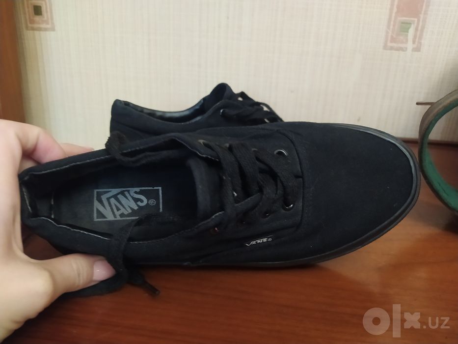 Продаются кроссовки VANS