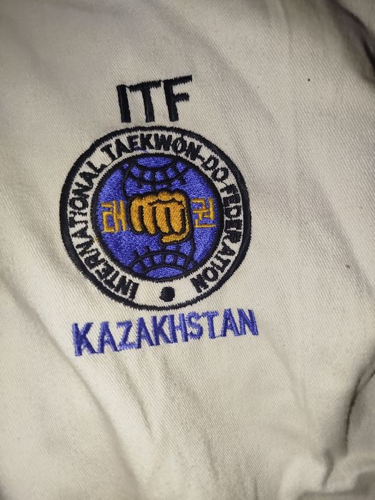 Кимоно для тхеквандо