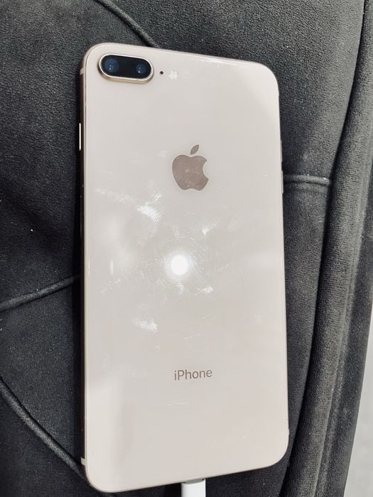 Iphone 8+ plus apple watch se