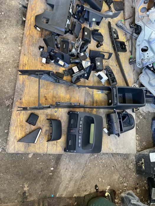 Интериор от Toyota Avensis T25 2003- 2009г