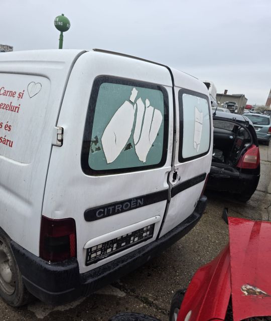 Capota motor Citroen Berlingo prima generatie