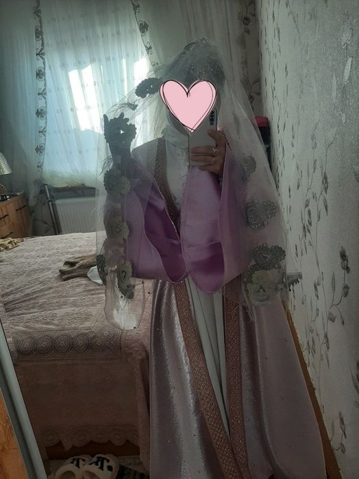 Shu ansambllar sotiladi sarisi bilan
Sariq ansambl 300ming
Pushtisi h