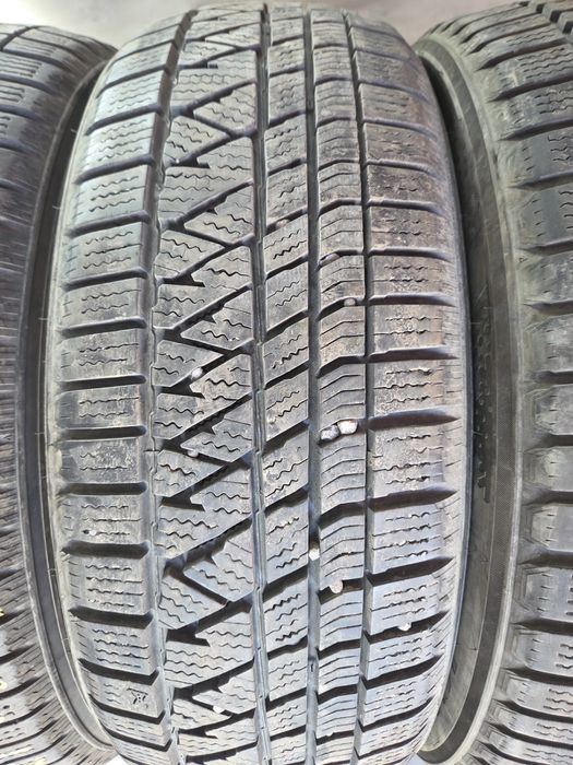 Set 4 anvelope SH iarna Kumho 215/60/17 dot 2021