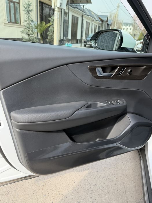 Nasiya savdo Hongqi eqm5 450km запас ход