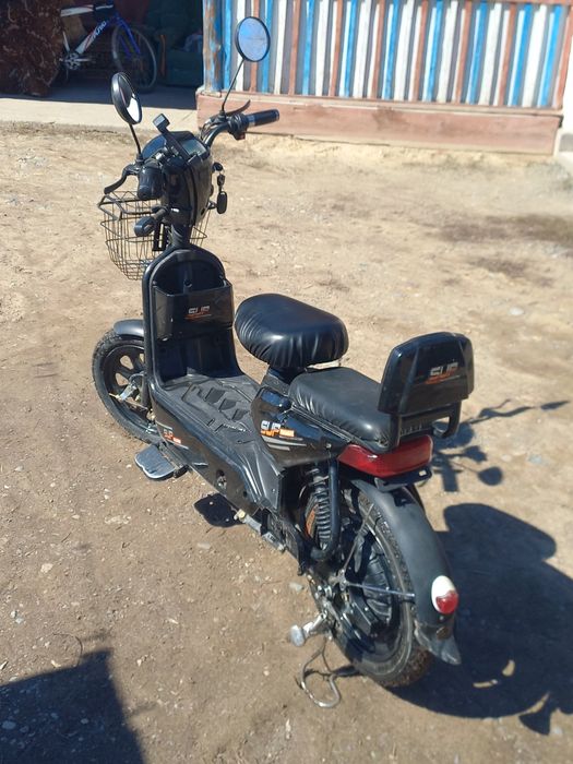 Электроскутер SUP