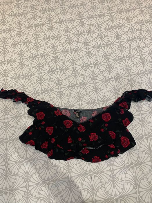 НОВ Дамски Къс Топ - Размер S