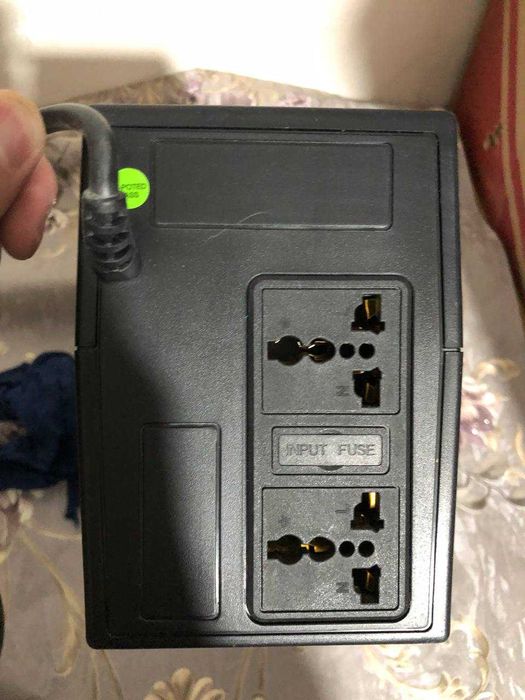 ups(система бесперебойного электропитания)