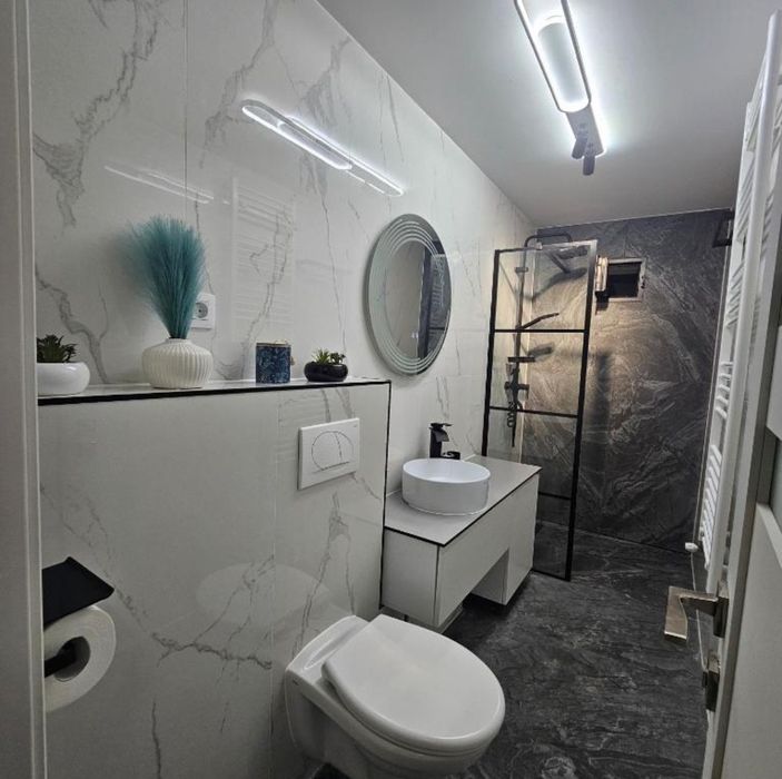 Galaxy Studio - Regim Hotelier