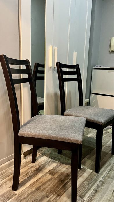 Кухненски столове