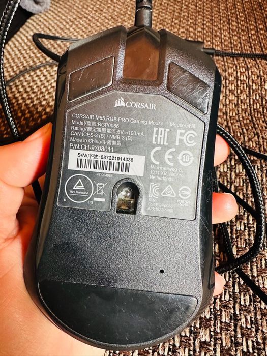 Se vinde mouse Corsair M55 RGB