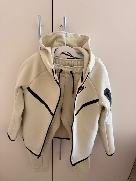 Детски анцунг Nike Tech