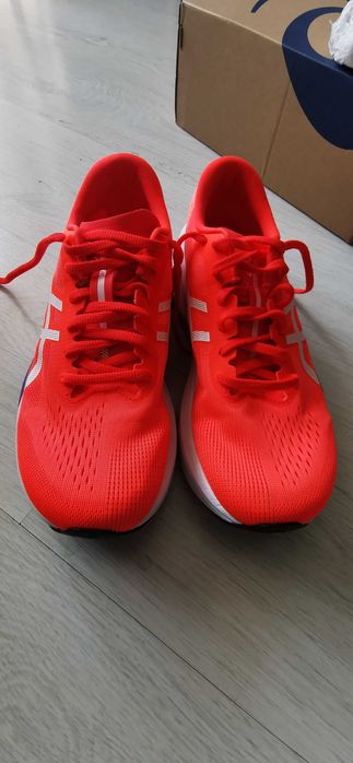 Дамски маратонки за бягане ASICS MAGIC Speed 4 women