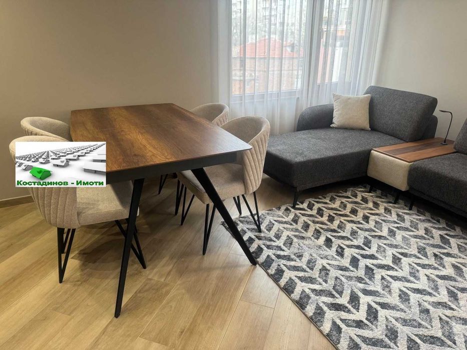 Дава се под наем Двустаен апартамент в Пловдив, Център - 65 кв.м за 510 € - Снимка #5