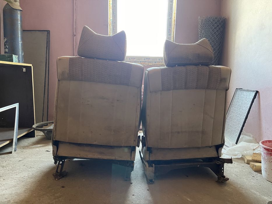 Vand scaune Mercedes Cobra