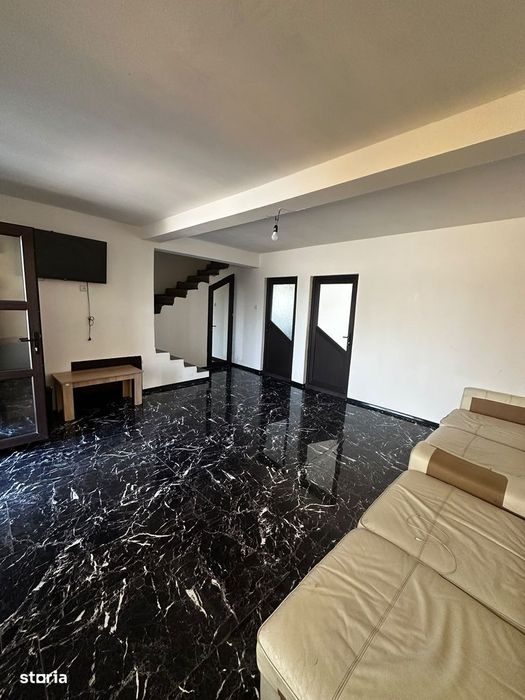 P+1 , teren 200 mp, preț 200 000 euro, loc.Lumina