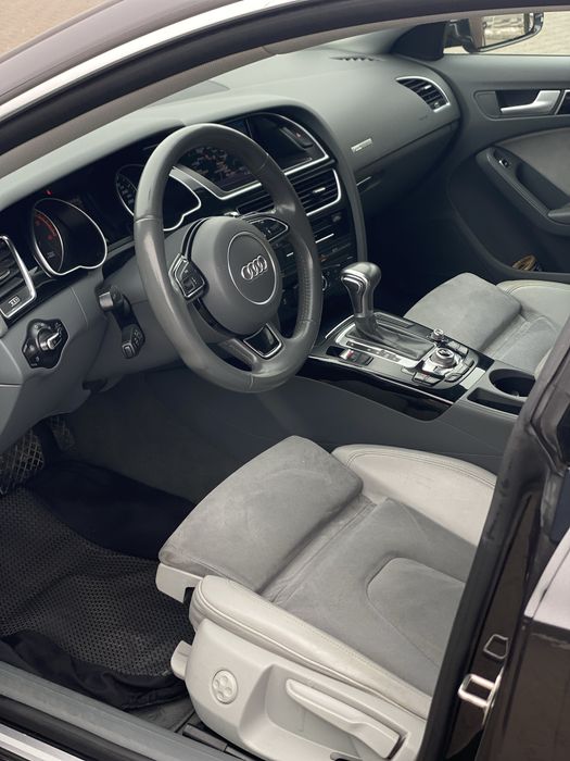 A5, 2014, Interior Alcantara side assit moduri de condus folloe me home