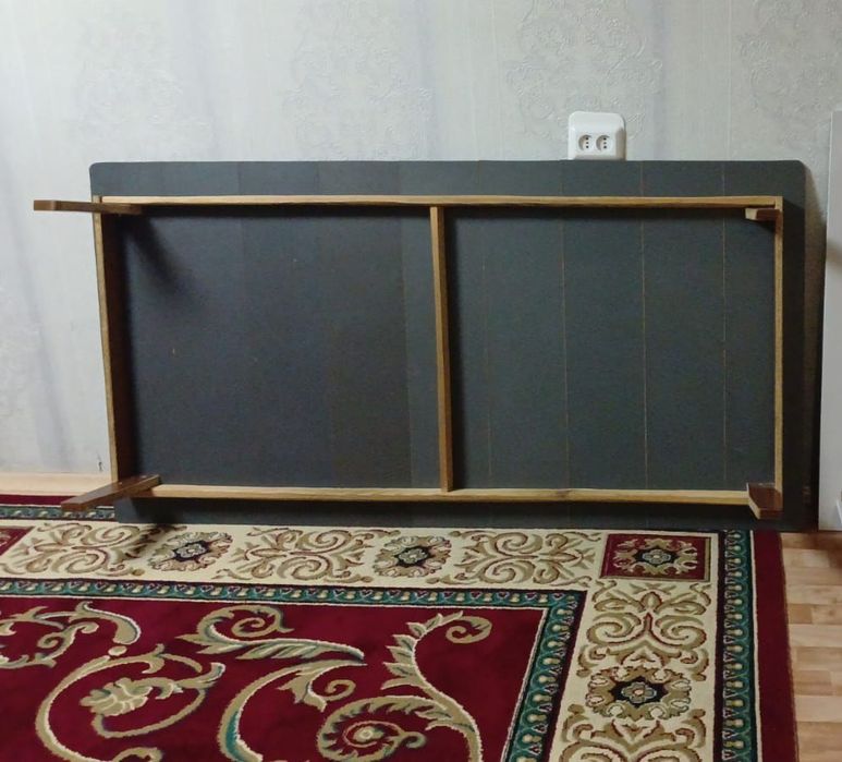 Продам стол на пол, жер стол