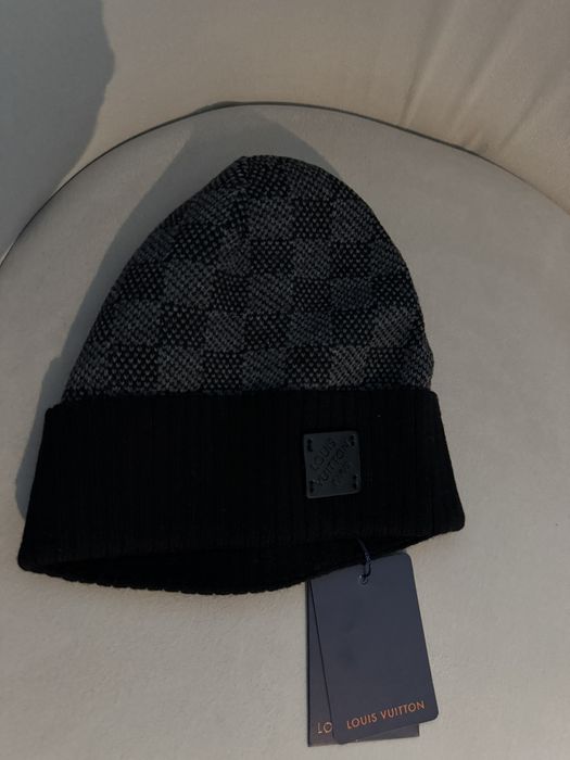 Louis Vuitton-Чисто нова мъжка зимна шапка