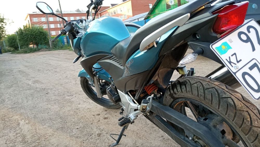 Продам мотоцикл стелс флекс 250