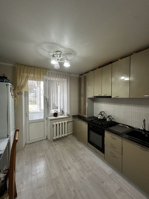 4 комн квартира 4 мкр