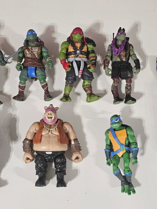 Lot 8 Figurine Teenage Mutant Ninja Turtles (TMNT)