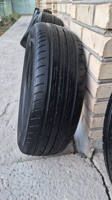 Продам автошины б/у