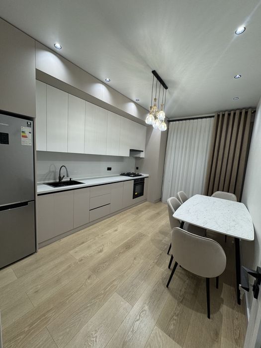 China House 64 кв.м плюс 11 кв.м балкон