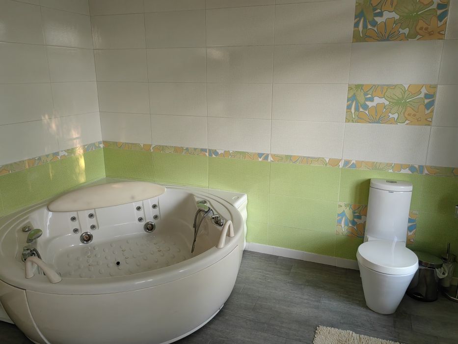 Джакузи с гидромассажем,, самовывоз