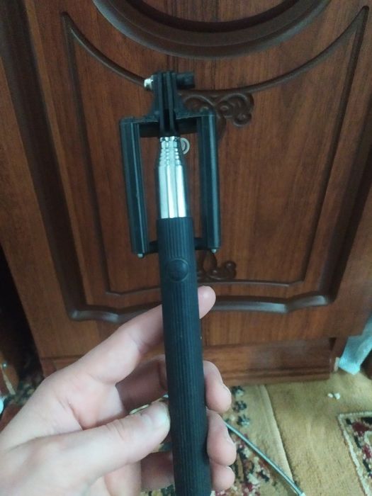 Selfi tayoqchasi sotiladi